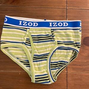 Briefs boys size  extra large  fits like adult small